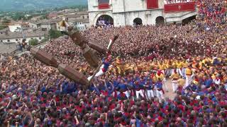 GUBBIO  Festa dei Ceri 2024 Alzata in Piazza Grande wwwcronacaeugubinait [upl. by Rakso]