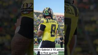 Dillon Gabriel throws for 2 TDs in the first quarter vs Illinois oregon collegefootball [upl. by Maunsell]