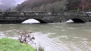 Flooding around the Dyfi Bridge  Machynlleth 28122015 [upl. by Nidla]