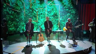 Caetano Veloso Gilberto Gil e Tom Zé  Tropicália [upl. by Ardnahc]