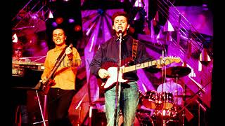 Tears For Fears LIVE at The Glasgow Apollo 1985 REMASTERED [upl. by Nahpets114]