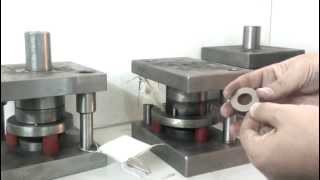 matricería de arandelas  punch die compound stamping washer  metal working [upl. by Pollard466]