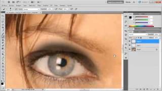 Cómo crear sombras en los ojos con Photoshop [upl. by Oninrutas]