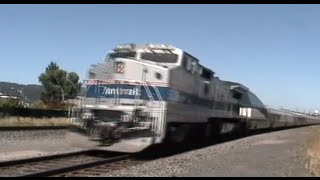 Amtrak P32BWH Dash8 509 Phase 4 Leads the Cascades Talgo [upl. by Estrellita]