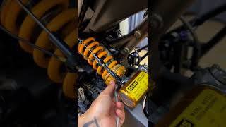 setel shock tabung dbs ohlins tutorial mekanik [upl. by Marba899]