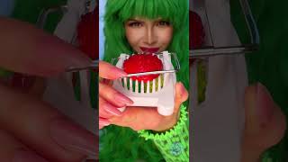 Astuces de pro pour les surdoués de la fraise🍓 astuces fraise cuisine courts [upl. by Yenwat113]