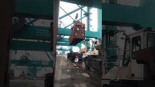 Loading Maersk Port Kilang ⚓🏗️🇲🇾 [upl. by Ydnelg942]