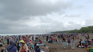 🔴Live SITUASI WEEKEND Pantai Pangandaran Hari Ini 2024  Beach Live [upl. by Aurilia893]