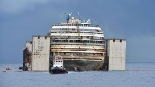 Reportage  lultime voyage controversé du Costa Concordia [upl. by Cassandra]