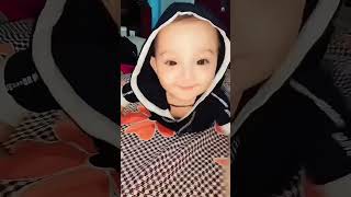 Itti si hasi itta sa tukda chand ka😍 shorts music cutebaby love cute baby song [upl. by Adnarahs]