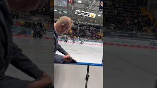 Wer will auch mal 🤪🏒 eishockey hockey [upl. by Irual]