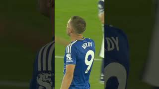 Me 1 You 0 Vintage Jamie Vardy moment as Leicester striker jokes with Spurs fans [upl. by Rivkah]