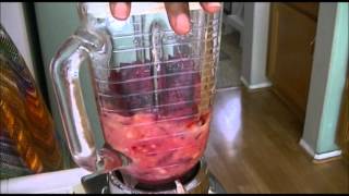 Beet Banana Smoothie [upl. by Mettah]