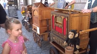 Böhmischer Traum  gespielt auf Bruns 33er Drehorgel durch Cyril Schulthess am Festival  Einsiedeln [upl. by Nabalas]