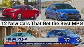 Autotraders Best MPG Vehicles for 2022 [upl. by Tamar]