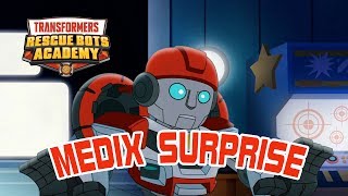 Rescue Bots Academy Review  Medix Surprise [upl. by Sabina]