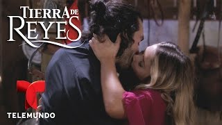 Tierra de Reyes  Escena del Día 118  Telemundo Novelas [upl. by Catherine292]