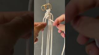 Chaveiro macrametutorial macrame chaveirospersonalizados boho diy artesanato [upl. by Bazar258]