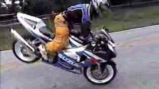 Bert doing stoppie on 2001 gsxr 750 [upl. by Clorinda]