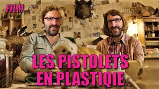 LES PISTOLETS EN PLASTIQUE  une farce sur un fait divers  avis sans spoil [upl. by Akinehs]