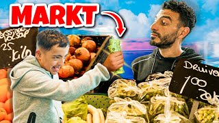 SALAHEDDINE VERDIENT HÉÉL VEEL GELD OP DE MARKT 😱💰 [upl. by Lyrrehs]