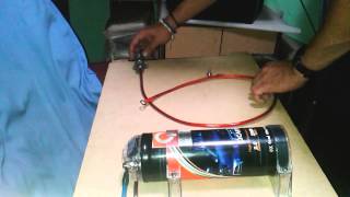 Como Conectar y Cargar un Capacitor [upl. by Greenwood476]