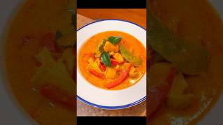 Thai Red Curry Chicken For Lunch [upl. by Bollay313]