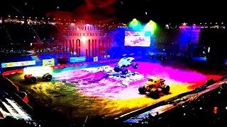 Hot Wheels Monster Trucks Live™ Glow Party™ long jump challenge [upl. by Benzel702]