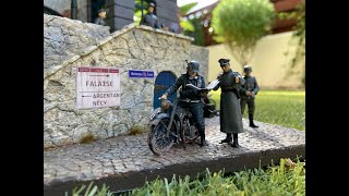 Zvezda German Heavy Motorcycle with Rider and Officer R12 [upl. by Meehaf771]