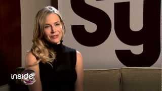 Defiance  Julie Benz über Special Effects  Interview von Syfy [upl. by Yla]