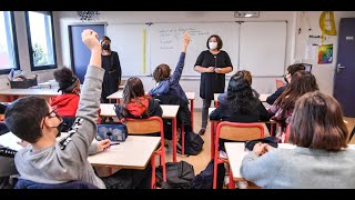 Covid19  le protocole sanitaire allégé dans les écoles à la rentrée des classes [upl. by Ardisj177]