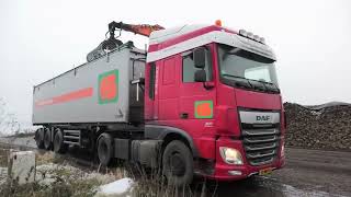 SUIKERBIETEN LADEN OP DE VRACHTWAGEN DOOSAN DX 170 W [upl. by Nylevol]