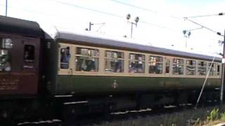 60019 Bittern leaves York on the quotThe Brighton Bellequot 250709 [upl. by James]