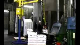 Dalmec Manipulator Handling Bags [upl. by Ibson]