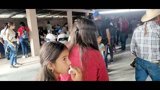 en la fila para un plato de comida en la llegada del santo niño de Cuamio en rancho El Derramadero [upl. by Modestia34]