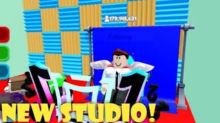 I FINALLY BUILT MY STUDIO IN YOUTUBE LEGENDS Roblox [upl. by Duj]