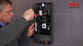 Elektronische Durchlauferhitzer von AEG – Installationsvideo [upl. by Lehcir830]