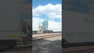 Up railcars and old coal railcars at Galveston sub railfan [upl. by Kamila56]