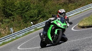 ►BRANDNEU◄ KAWASAKI Ninja 300  Action und Standaufnahmen [upl. by Bithia]