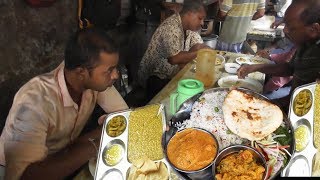 Chitto Babur Dokan Kolkata Deckers Lane  Most Delicious amp Cheap Street Food India  Kolkata Food [upl. by Conlin]