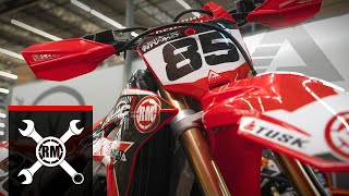 How To Install Dirt Bike and ATV Graphics [upl. by Sunev]