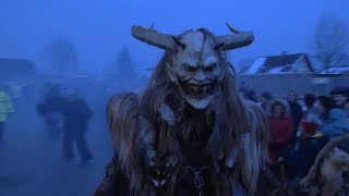 Perchtenlauf Viktring 2017 08122017 Krampuslauf UHD [upl. by Ribble73]