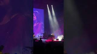 Shreya Ghoshal Singing Ve Kamleya Live With Piano [upl. by Yrolam]