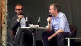 Sanft amp Sorgfältig Olli Schulz und Jan Böhmermann live  Parkfest 2014 [upl. by Nedaj314]