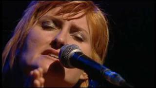 Ae Fond Kiss  Eddi Reader click quotmorequot for Lyrics [upl. by Leirad]