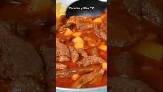 Estofado de Res con Papas receta [upl. by Ahtnams]