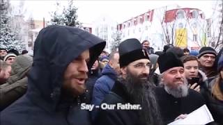 Orthodox Ukrainians face Nationalist schismatics [upl. by Ehcor]