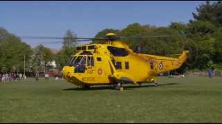 Sea King Helicopter Lands in Rock Park Barnstaple [upl. by Etteinotna19]