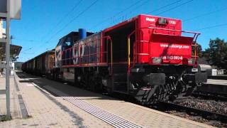 SBB Am 843 mit Güterzug bei der Durchfahrt in Thayngen [upl. by Reave]