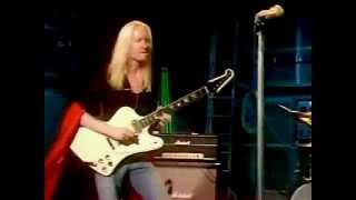 Johnny Winter « Mean Mistreater » 28 oct 1974 Palais des Sports Paris  PART 3 [upl. by Enoyrt479]